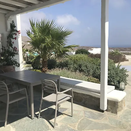 Hotel apartamentowy Yakinthos