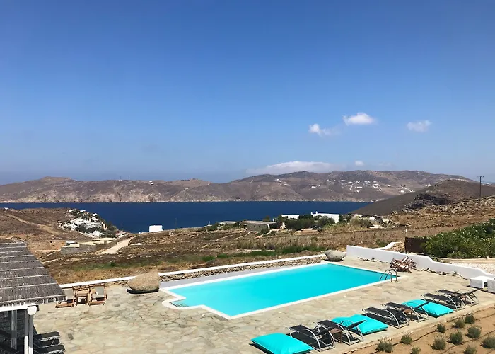 Hotel apartamentowy Yakinthos Panormos (Mykonos)
