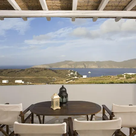 Yakinthos 4*