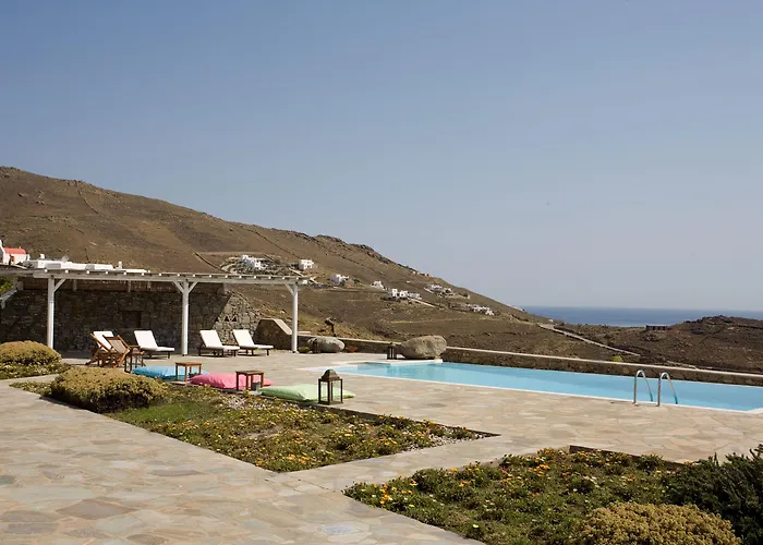 Yakinthos Lägenhetshotell Panormos (Mykonos)