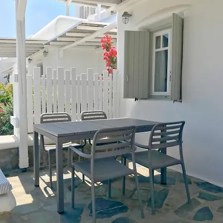 야킨토스 아파트호텔 Panormos (Mykonos)
