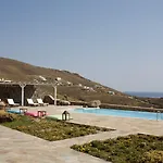 Yakinthos Apart Otel Panormos (Mykonos)