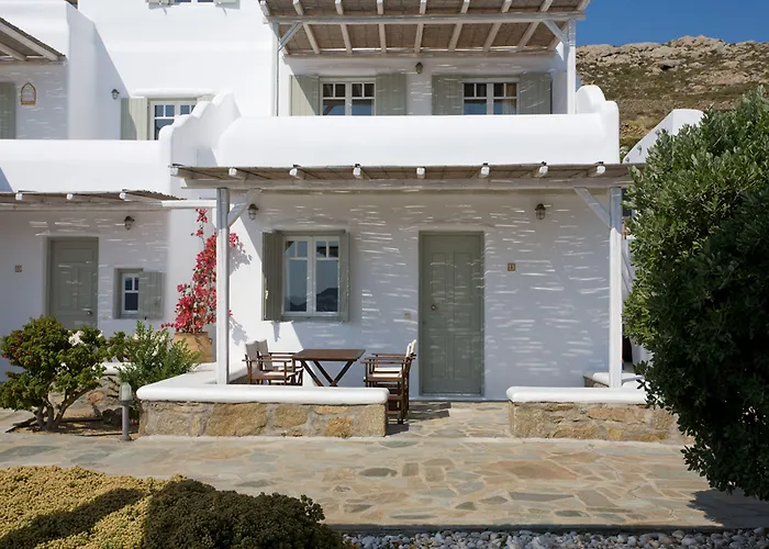 Yakinthos Panormos (Mykonos)